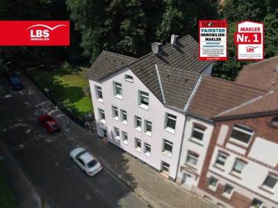 Wohnen und Vermieten: Gepflegtes Mehrfamilienhaus mit Garten & Anbau