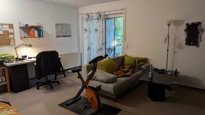 Bezugsfreies großes 1-Zimmer-Apartment in sehr ruhiger Wohnlage in Dresden-Leubnitz-Neuostra