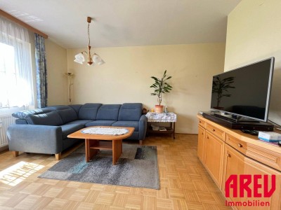 3-Zimmer Wohnung mit Eigengarten und PKW-Stellplatz