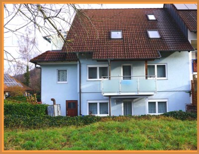 Top gepflegtes Einfamilien-Wohnhaus mit Einliegerwohnung in ruhiger sonniger Lage!