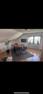 Modernisierte 3,5-Raum-Wohnung mit Balkon und Einbauküche in Loffenau