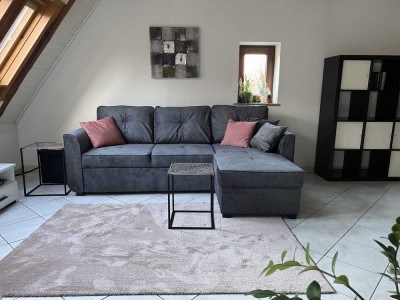möbilierte Maisonettewohnung für Singles oder Paare - ab Oktober einzugsbereit