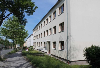 Sanierte 4-Raum-Wohnung mit Badewanne in Gera-Ost