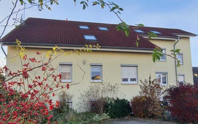 3-Zimmer-DG-Maisonette Wohnung mit Balkon in Kirrlach