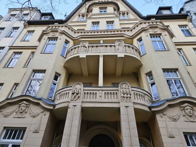 Preiswerte 2-Raum-Erdgeschosswohnung mit Balkon in Chemnitz