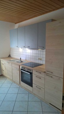 Charmante 3-Zimmer-Wohnung in Altbaucharme – Provisionsfrei von Privat in Rheindahlen