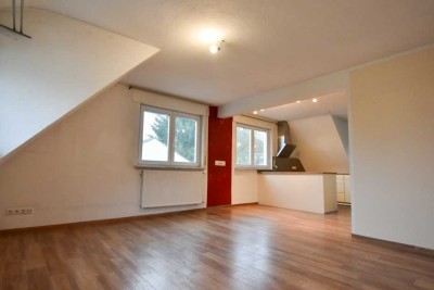 Schöne 3-Zimmer-Wohnung mit Garage und Garten!