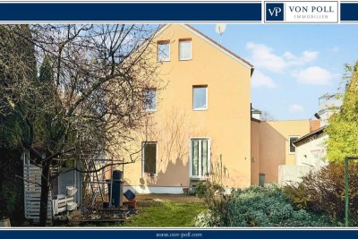 Idyllisches Stadthaus mit Gewerbeeinheit, Atelier und zusätzlichem Baugrundstück