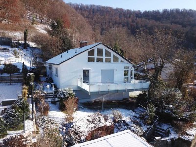 Traumhaus mit 2 Wohnungen, in fantastischer Aussichtslage, Südlage Unterhausens