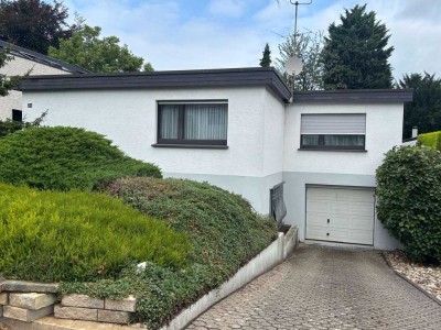 Exquisiter Bungalow mit charmanter Gartenfläche und Wintergarten - ideal für Familien