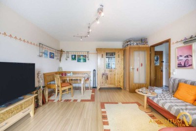 Attraktive 2-Zimmer-Wohnung mit Balkon und Stellplätzen, in zentraler Lage von Bogen