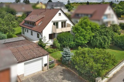 Zweifamilienhaus in ländlicher Lage - ein Gegenpol zum Trubel in der Stadt.