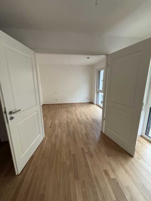 Erstbezug: Neubauwohnung, teilmöbliert,  zentral, Anbindung an U3/6, Besichtigungen Mitte November