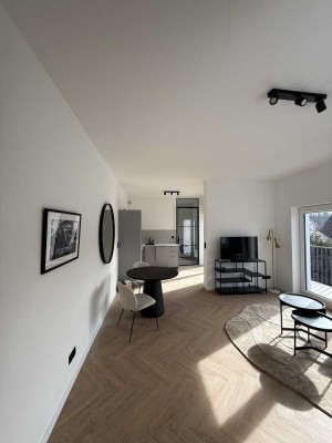 Stilvoll wohnen mit XL Balkon – kernsanierter Erstbezug inkl Möbel & Einbauküche + Waschmaschine