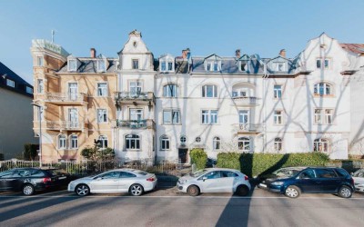 Denkmalschutz - Charmante 3-Zimmer-Wohnung mit Balkon in begehrter Lage an der Dreisam!