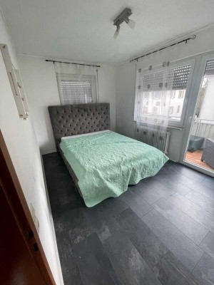 Exklusive 2-Zimmer-Wohnung mit Balkon und EBK in Friedrichshafen