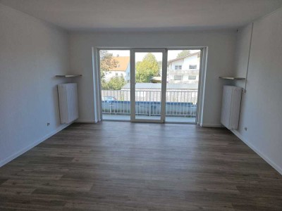 +++ Große 4 Zi.-Whg. mit Dachterrasse+++