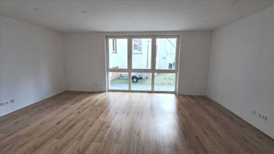 helle 4-Raum Wohnung