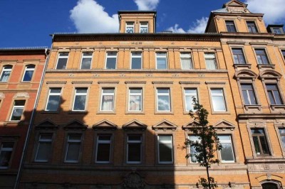 Großzügige 2-Raum-Wohnung mit Altbauflair