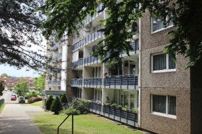 Umfangreich sanierte Etagenwohnung mit Balkon 82 m² 3 Zimmer Ruhiglage St. Augustin Niederpleis