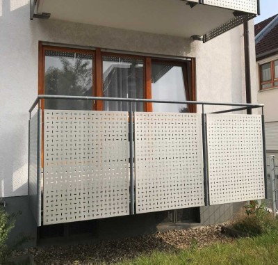 Gepflegte 2-Zimmer Wohnung mit Balkon auf Zeit