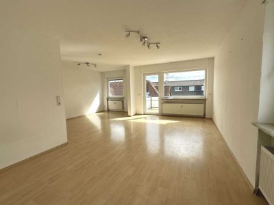 3-Zi.-Wohnung unweit der Zahnklinik mit Balkon