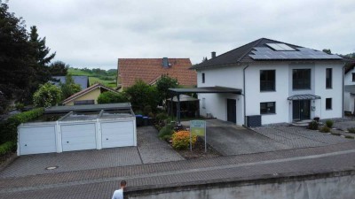 192m² Anwesen mit Garten zur Wohn- und Gewerbebenutzung zu vermieten