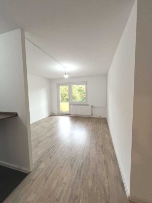 Helle 3-Zimmer Wohnung mit Balkon und EBK