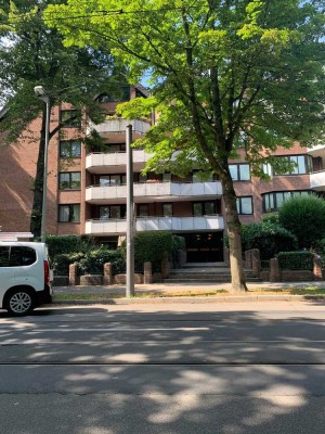 Exklusive 2-Zimmer-Wohnung mit kleinem Wintergarten und Terrasse in Krefeld-Cracau