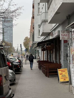 Zentrale 2-Zimmer-Wohnung mit Balkon – In 6 Monaten bezugsfrei & Wertsteigerung durch Dachausbau!