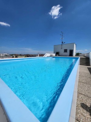 City-Oase mit Dachterrassen-Pool, TG-Stellplatz & sofortigem Einzugspotenzial, Entkerntes Apartment