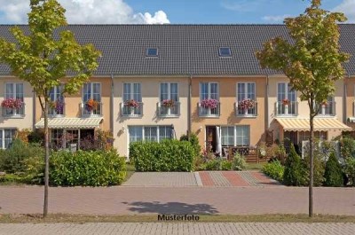 Reihenendhaus mit Garage