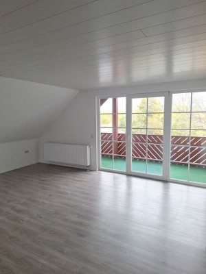 Helle 3-Zimmer Wohnung in Felsberg