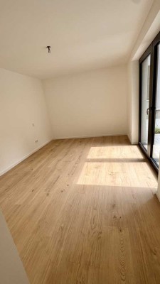 Westend: Tolle 4-Zimmer-Maisonettewohnung im Innenhof