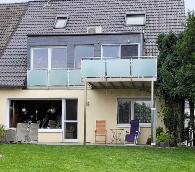 Schöne 4-Zimmer-Wohnung mit Balkon in 44329, Dortmund