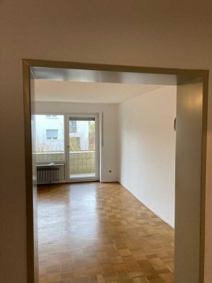 Attraktive 4 Zimmer Wohnung / 95qm / frisch renoviert / Weiden-Süd