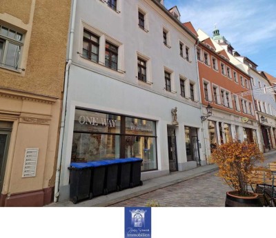 Liebevoll renovierte Singlewohnung mit neuwertigem Laminat und Tageslichtbad!