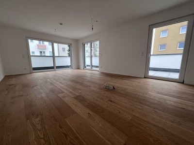 Erstbezug hochwertige 2-Zimmer Neubauwohnung 2.OG + TG + Keller + Aufzug, 33qm Terrasse, Lechhausen