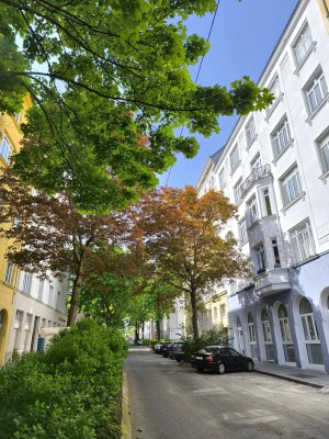 Ruhige 3 Zimmer - DG Wohnung mit Wienblick im Dritten -Erstbezug, provisionsfrei