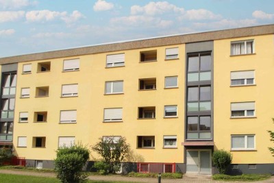 Attraktive 3,5-Zimmer Wohnung mit 2 Balkone und einer Tiefgaragenbox