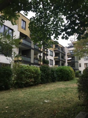 Renovierte Dachgeschosswohnung mit Balkon und EBK in Hilden-Nord