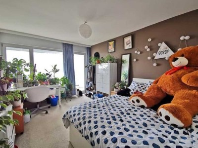 Geschmackvolle, modernisierte 2-Zimmer-Wohnung mit EBK in Düren