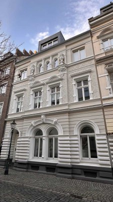 Charmantes 2-Zimmer Apartment im 3. OG in der Düsseldorfer Altstadt