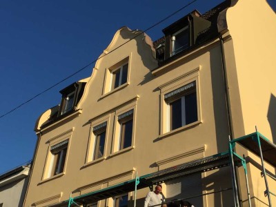 Neuwertige 2-Raum-Wohnung mit Einbauküche in Augsburg