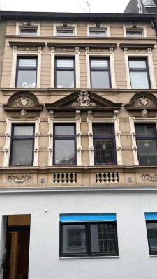 Attraktive Single Dachgeschoßwohnung, frisch saniert