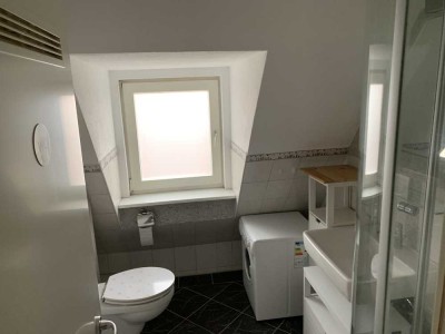 Stilvolle, gepflegte 2-Zimmer-Wohnung mit EBK in Lübeck