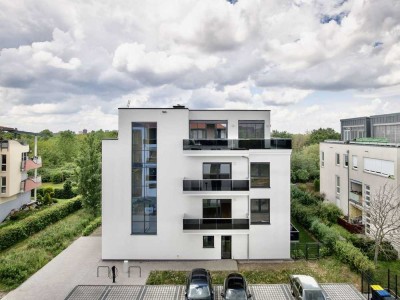 Erstbezug! Wohntraum am Erholungsgebiet mit großer Süd-West Terrasse - Lift -2Stellplätzen -Keller