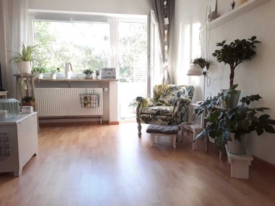 Schönes Apartment mit Einbauküche und Balkon auf dem Betzenberg