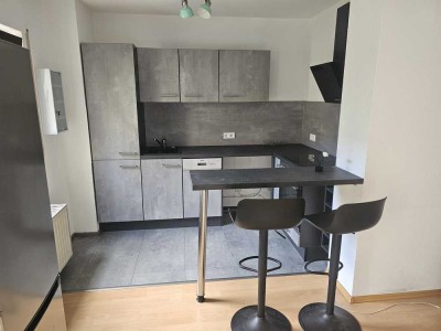 Stilvolle 2-Zimmer-Wohnung mit Balkon und Einbauküche