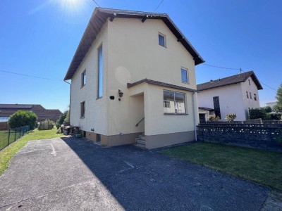 Sanierungsbedürftiges Zweifamilienhaus in Gunskirchen, ruhig gelegen